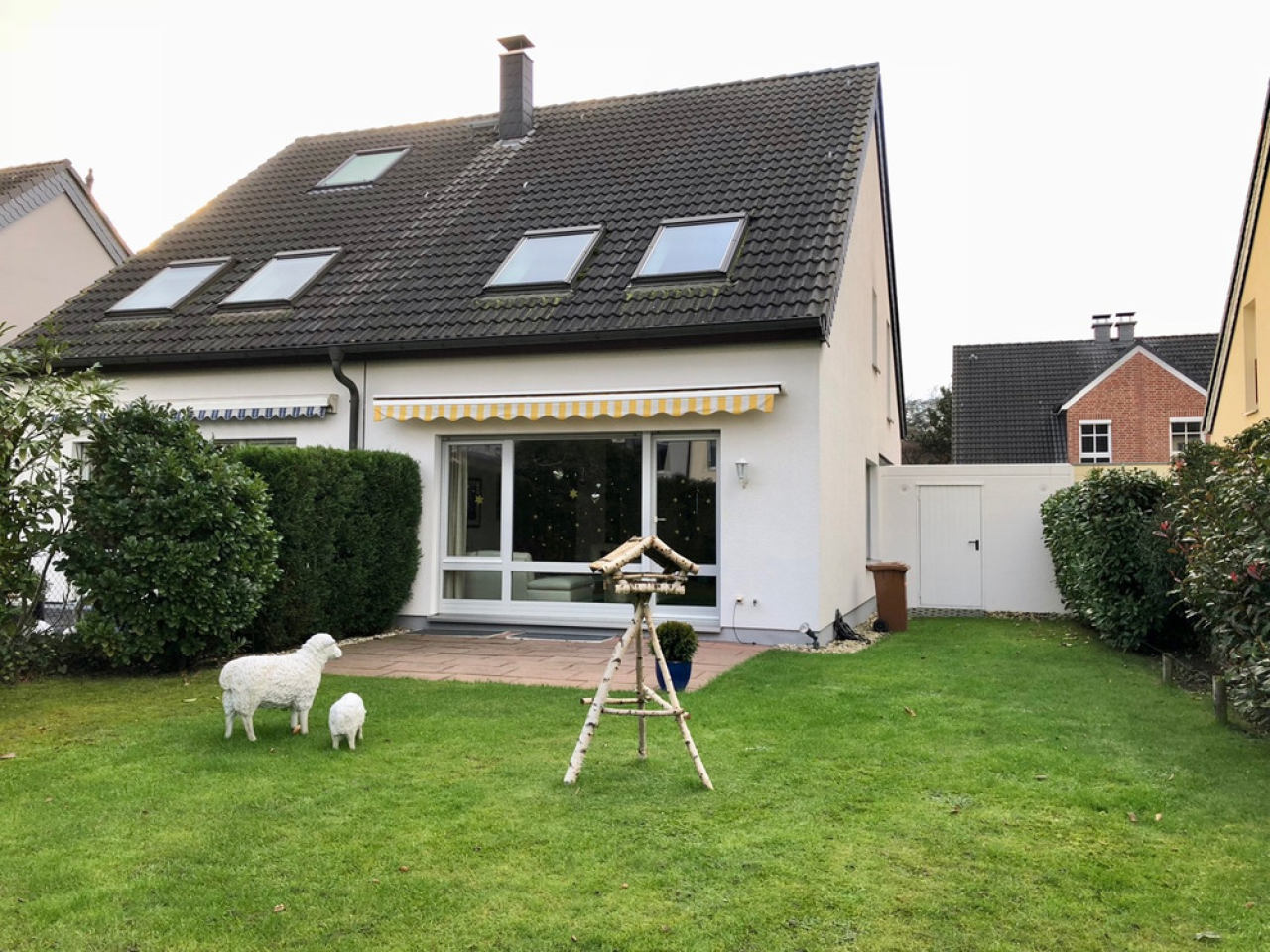 Haus zum Kauf in Ratingen Zum Verlieben schön Die Wohnoase für Ihre
