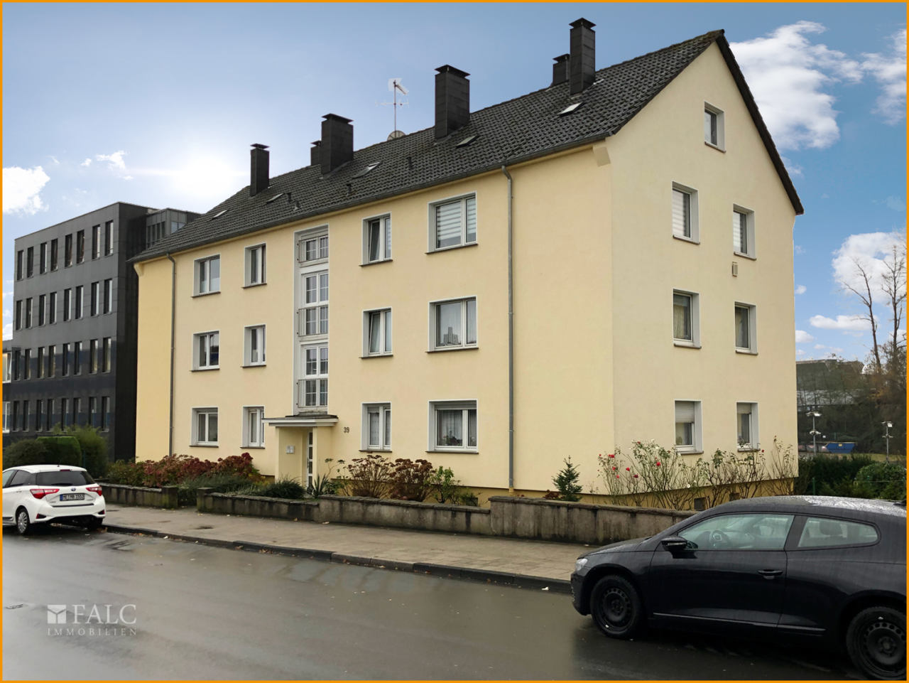 Straßenansicht