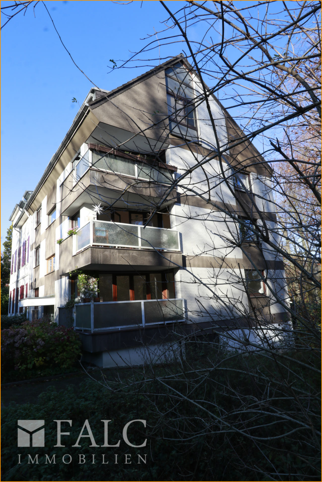 Strassenansicht Strassenansicht