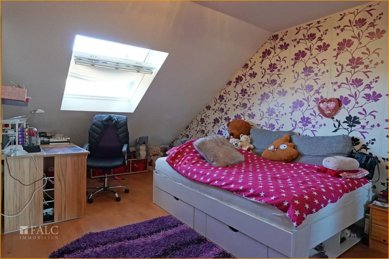 Kinderzimmer DG Kinderzimmer DG