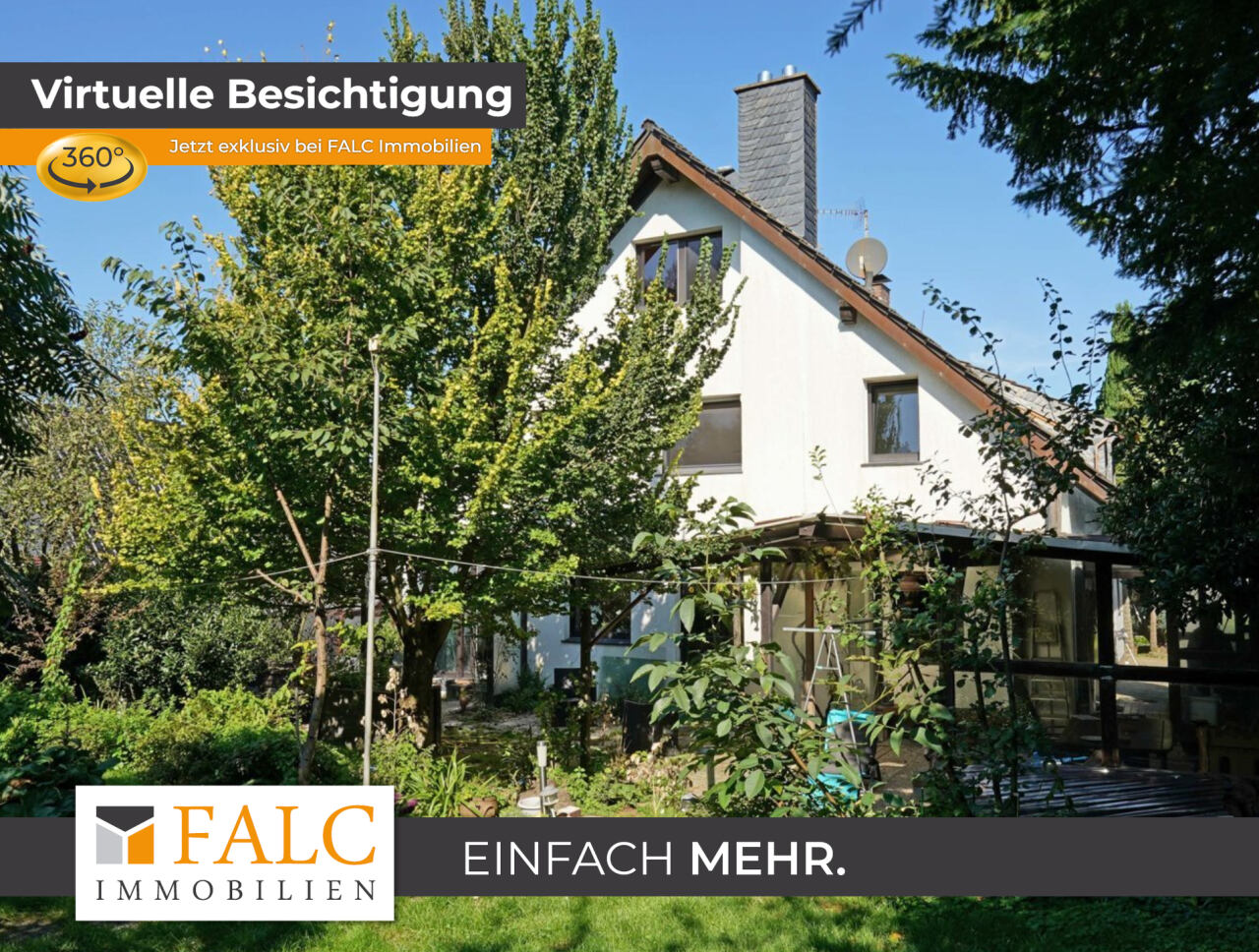 Garten mit Hausrückseite Garten mit Hausrückseite