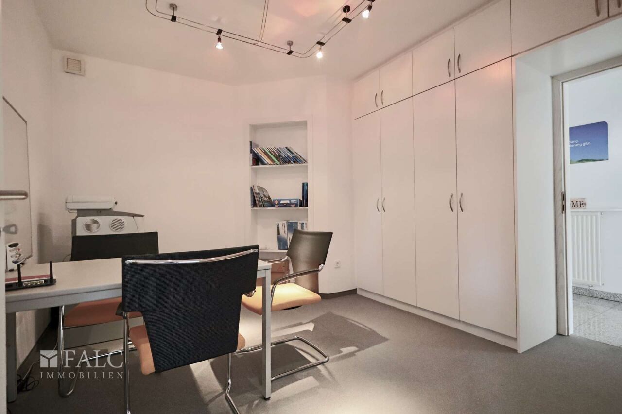 Büro 1 UG Büro 1 UG